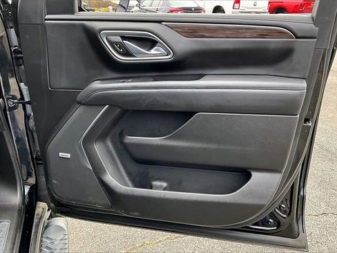 Used 2021 Chevrolet Tahoe Z71 w/ Luxury Package image 26