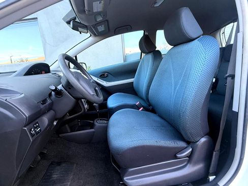 Used 2008 Toyota Yaris S image 14