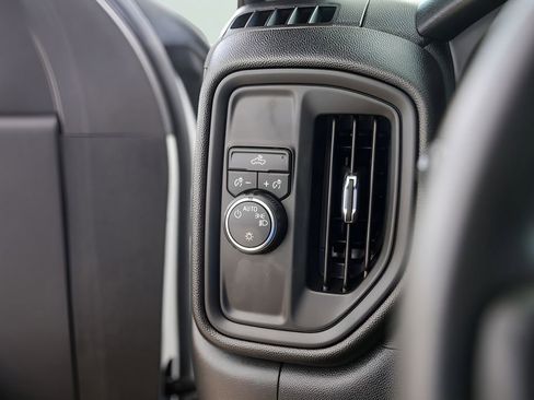 Used 2024 Chevrolet Silverado 1500 Custom RWD image 17