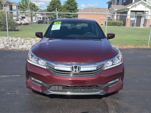 Used 2016 Honda Accord Sport image 8