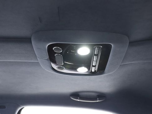 Used 2016 Bentley Flying Spur V8 AWD/4WD image 64