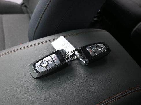 Certified 2025 Ford Explorer Active image 16