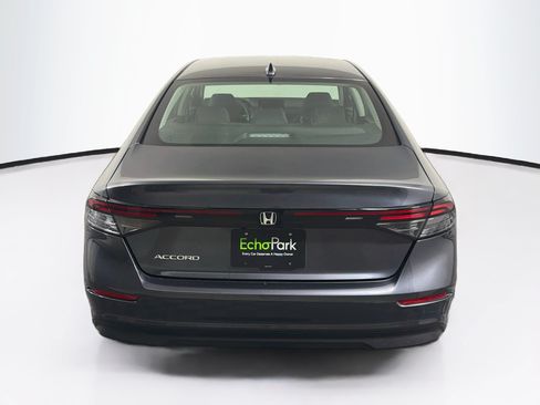 Used 2025 Honda Accord LX image 7