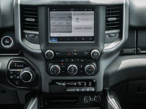 Used 2022 RAM 1500 Big Horn AWD/4WD image 31