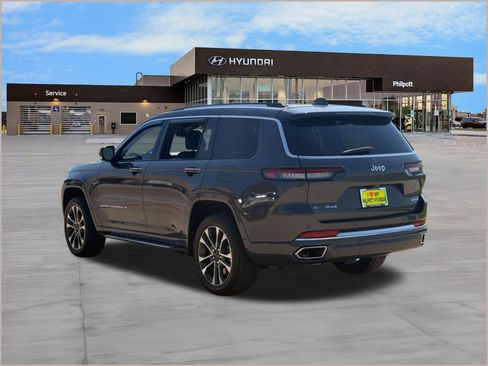 Used 2023 Jeep Grand Cherokee L Overland AWD/4WD image 3