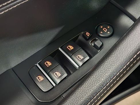 Used 2020 BMW X6 sDrive40i w/ Premium Package image 44