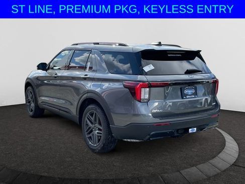 New 2026 Ford Explorer ST-Line w/ ST-Line Street Pack AWD/4WD image 3