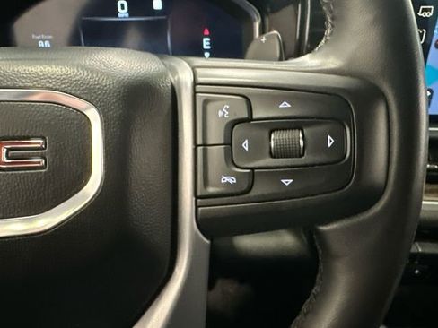 Used 2023 GMC Sierra 1500 Elevation image 26