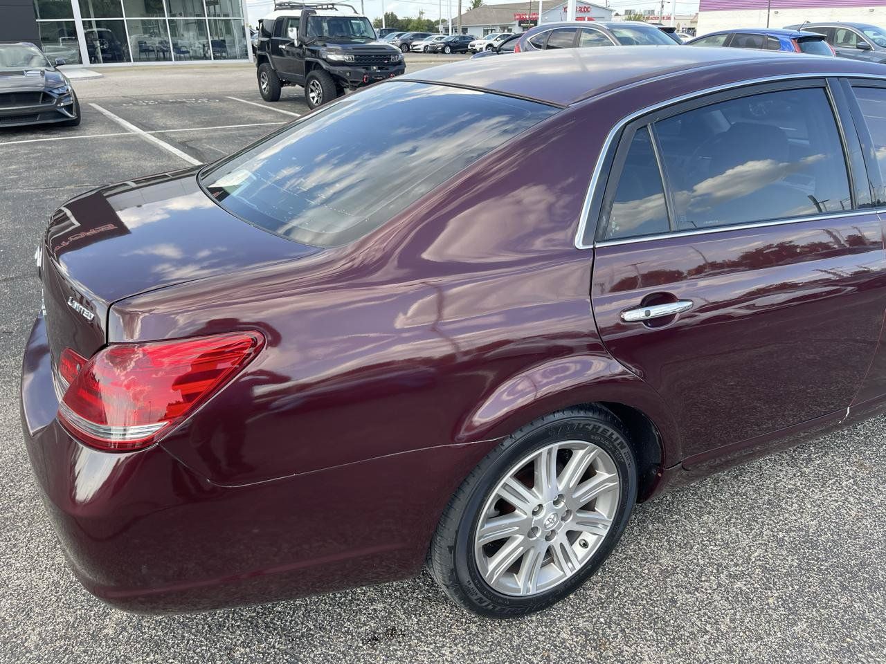 Used 2008 Toyota Avalon XLS FWD image 13