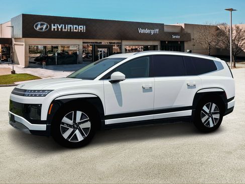 New 2026 Hyundai Ioniq 9 SEL AWD/4WD image 2