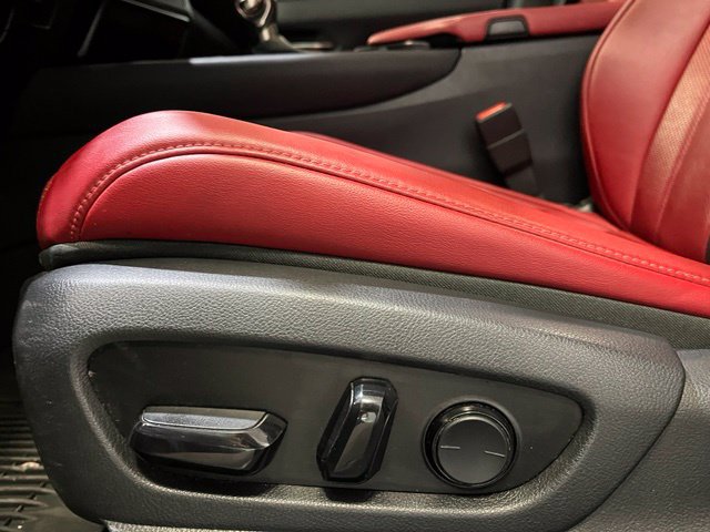 Used 2019 Lexus UX 250h F Sport w/ F Sport Premium Package AWD/4WD image 15