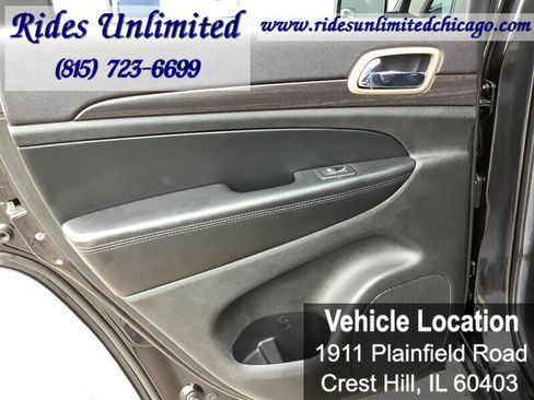 Used 2014 Jeep Grand Cherokee Laredo image 24