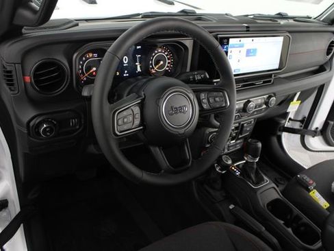 New 2026 Jeep Gladiator Rubicon image 8