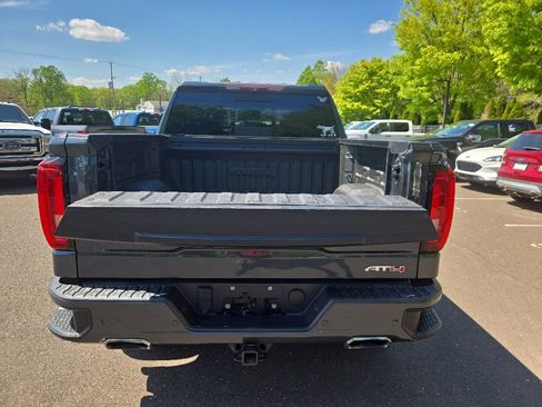 Used 2021 GMC Sierra 1500 AT4 w/ AT4 Premium Package AWD/4WD image 6