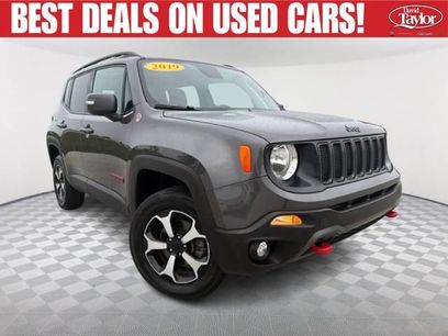 Used 2019 Jeep Renegade Trailhawk w/ UConnect 8.4 Nav Group