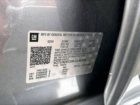 Used 2019 GMC Sierra 1500 SLT w/ SLT Premium Plus Package AWD/4WD image 32
