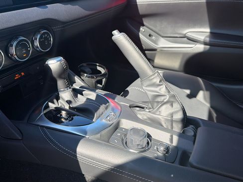 New 2026 MAZDA MX-5 Miata RF Grand Touring RWD image 12