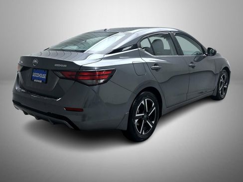 Certified 2025 Nissan Sentra SV w/ Trunk Package image 5