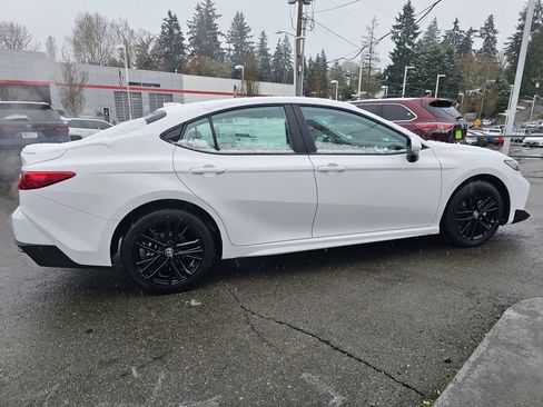 Used 2026 Toyota Camry SE w/ Convenience Package AWD/4WD image 8