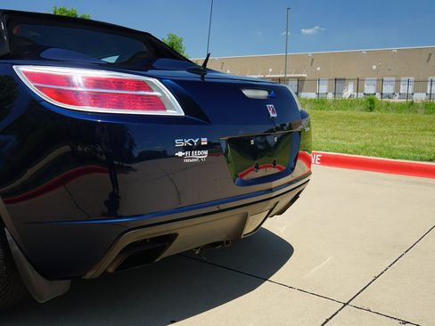 Used 2008 Saturn Sky Red Line RWD image 33