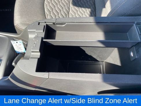 Used 2020 Chevrolet Equinox LT image 15