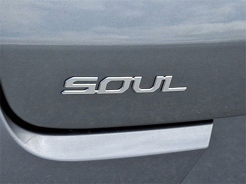 New 2025 Kia Soul LX w/ LX Technology Package image 16