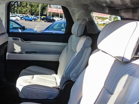 Used 2023 Hyundai Palisade Calligraphy w/ Cargo Package image 22