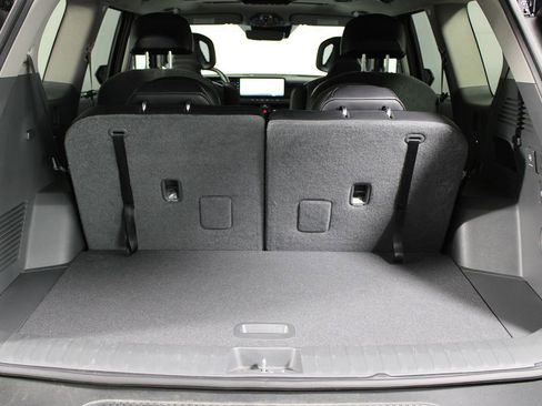 Used 2025 Kia EV9 Light Long Range image 39