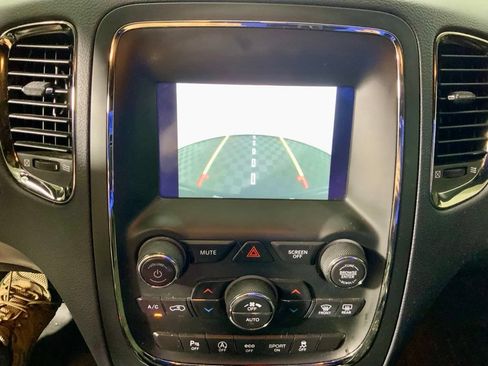 Used 2019 Dodge Durango GT AWD/4WD image 2