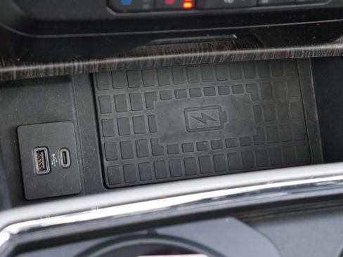 Certified 2021 Ford F350 Lariat image 17