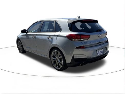 Used 2020 Hyundai Elantra GT N Line image 5