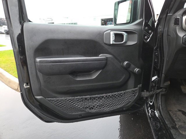 Used 2023 Jeep Wrangler Unlimited Sport AWD/4WD image 10