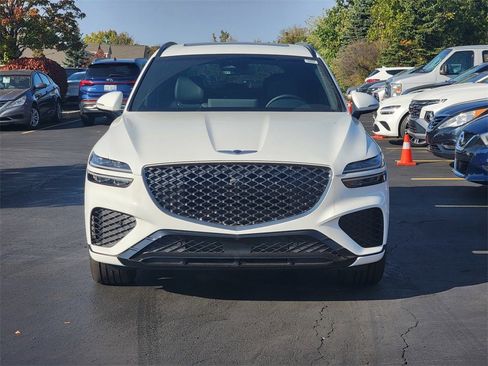 New 2025 Genesis GV70 3.5T Sport w/ Sport Advanced Package image 9