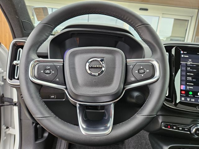 Certified 2023 Volvo C40 P8 Recharge Ultimate AWD/4WD image 23
