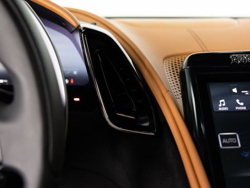 Certified 2023 Ferrari Roma RWD image 86