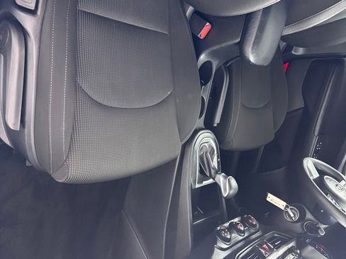 Used 2021 Kia Forte LXS image 24