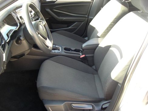 Used 2020 Volkswagen Jetta S w/ Driver Assistance Package FWD image 18