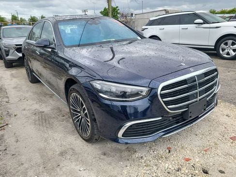 Used 2023 Mercedes-Benz S 500 4MATIC image 4