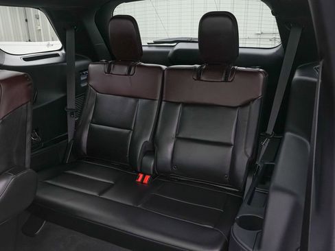 Certified 2023 Ford Explorer Platinum w/ Technology Package image 20