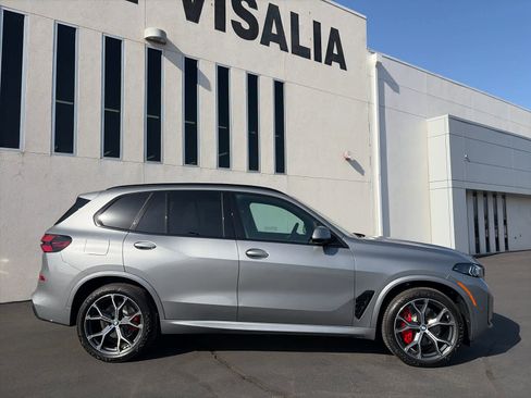 New 2026 BMW X5 xDrive40i w/ M Sport Package image 4