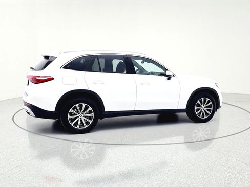 Certified 2025 Mercedes-Benz GLC 300 image 14