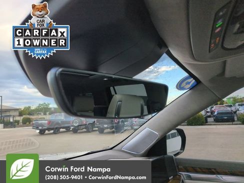 Used 2025 Cadillac Escalade ESV Sport Platinum w/ LPO, Floor Liner Package AWD/4WD image 21