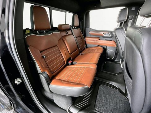 Certified 2025 GMC Sierra 1500 Denali Ultimate image 26