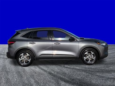 New 2026 Ford Escape ST-Line w/ Tech Pack #1 FWD image 3