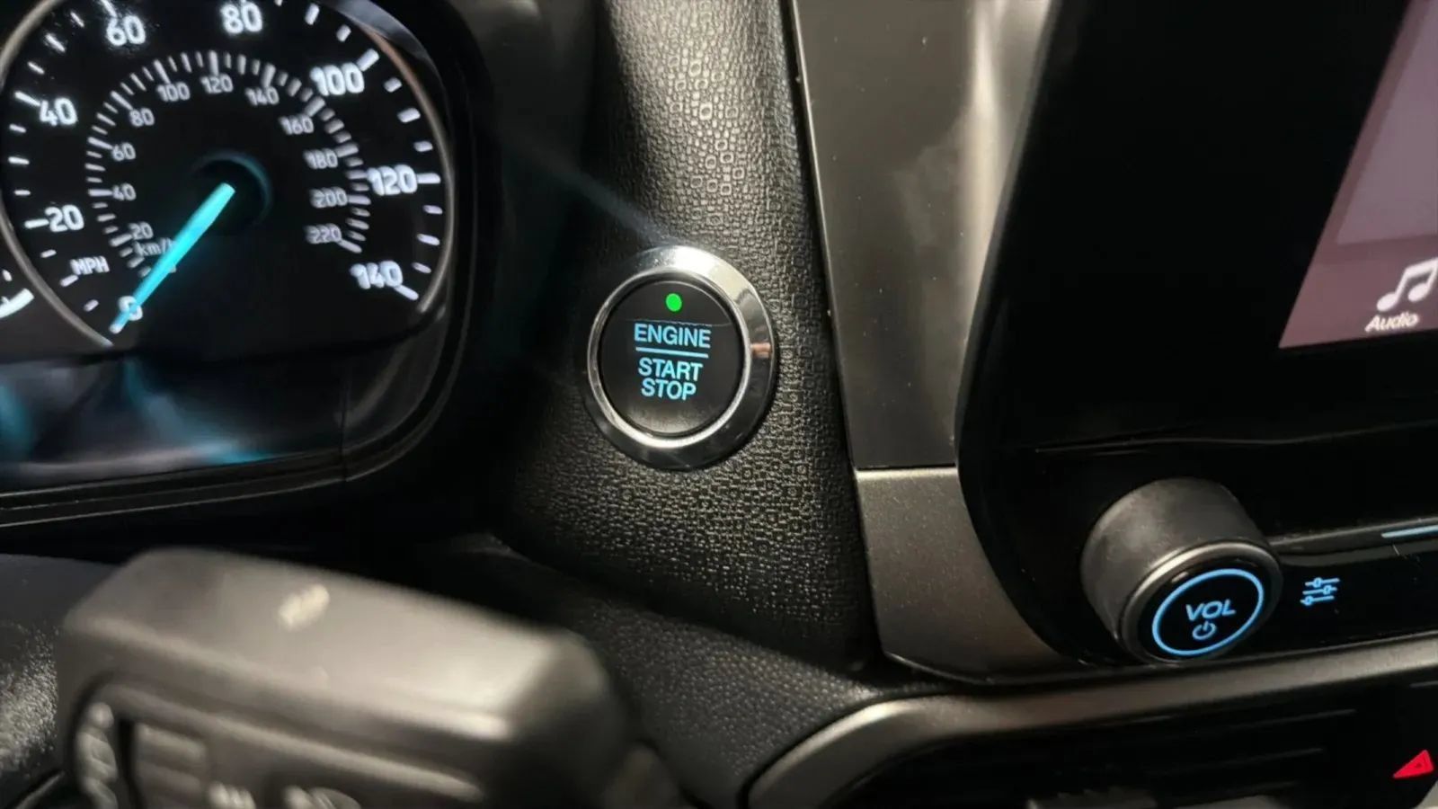 Used 2018 Ford EcoSport SE FWD image 16