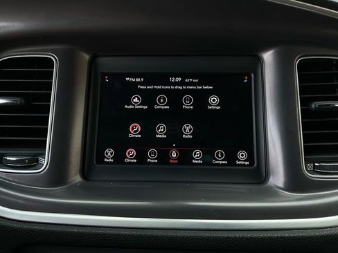 Used 2022 Dodge Charger SXT image 26