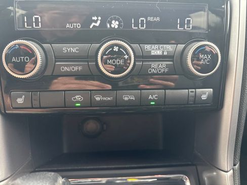 Used 2019 Subaru Ascent Limited w/ Popular Package #3 AWD/4WD image 36
