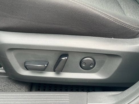 Certified 2023 Nissan Rogue SV AWD/4WD image 11