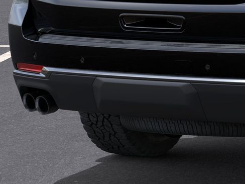 New 2026 Chevrolet Tahoe Z71 w/ Z71 Off-Road Package AWD/4WD image 14
