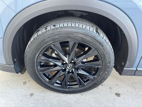 Used 2023 MAZDA CX-5 Carbon Edition image 12